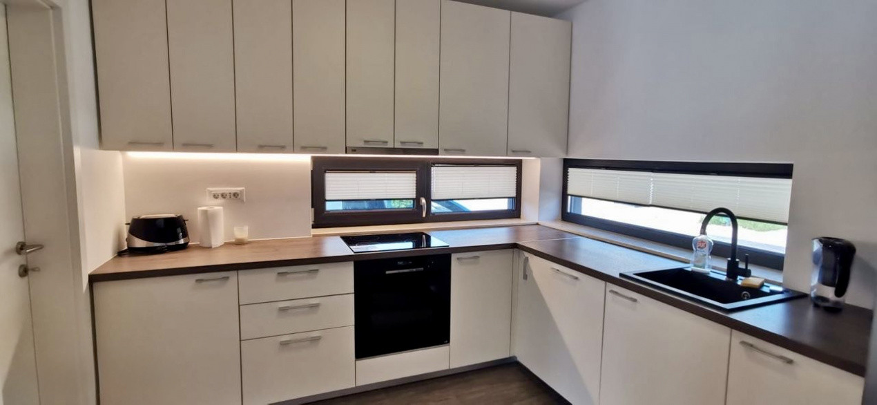 Casă modernă de închiriat – 130 mp utili – Bartolomeu Nord, complex rezidențial
