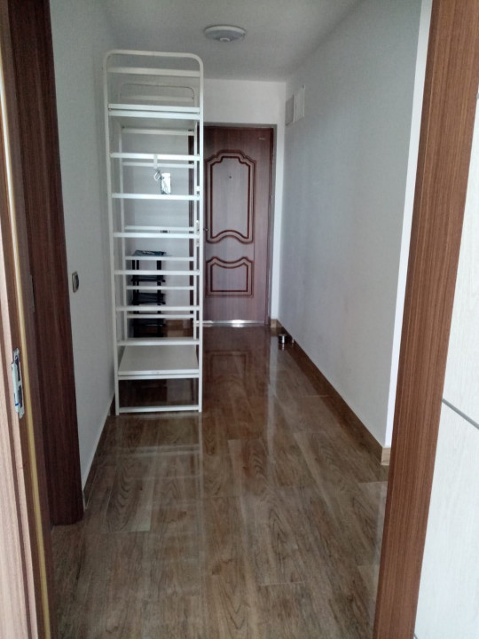 Apartament 2 camere de inchiriat zona Coresi 