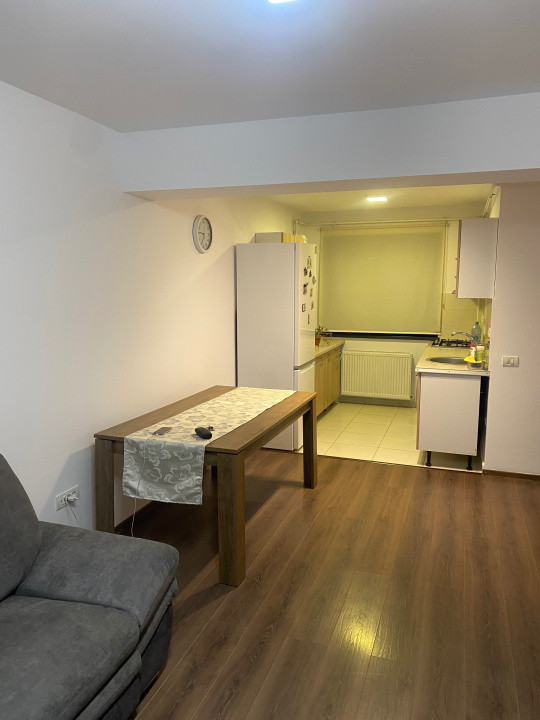 Apartament 2 camere, parter 58 mp, Tractorul