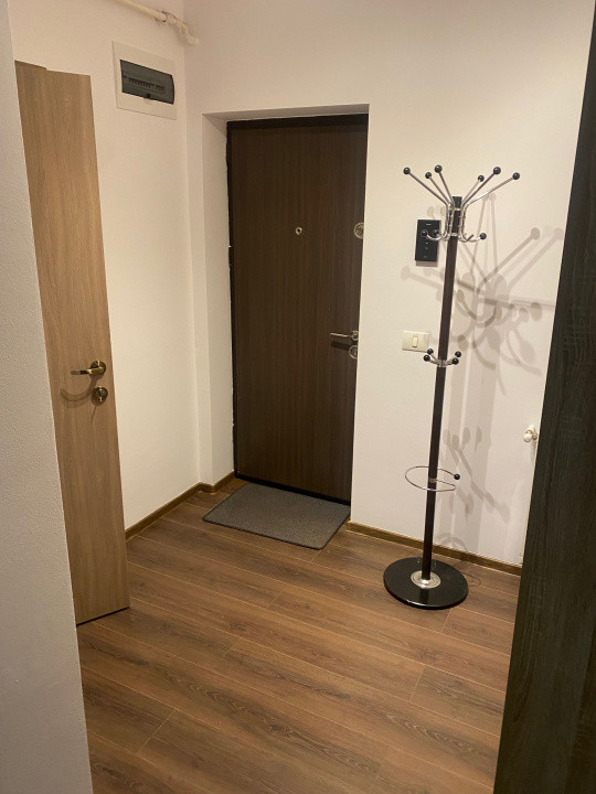 Apartament 2 camere, parter 58 mp, Tractorul