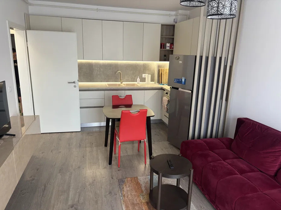 Apartament 2 cam 56 mp, et 1, Grandis Tractorul