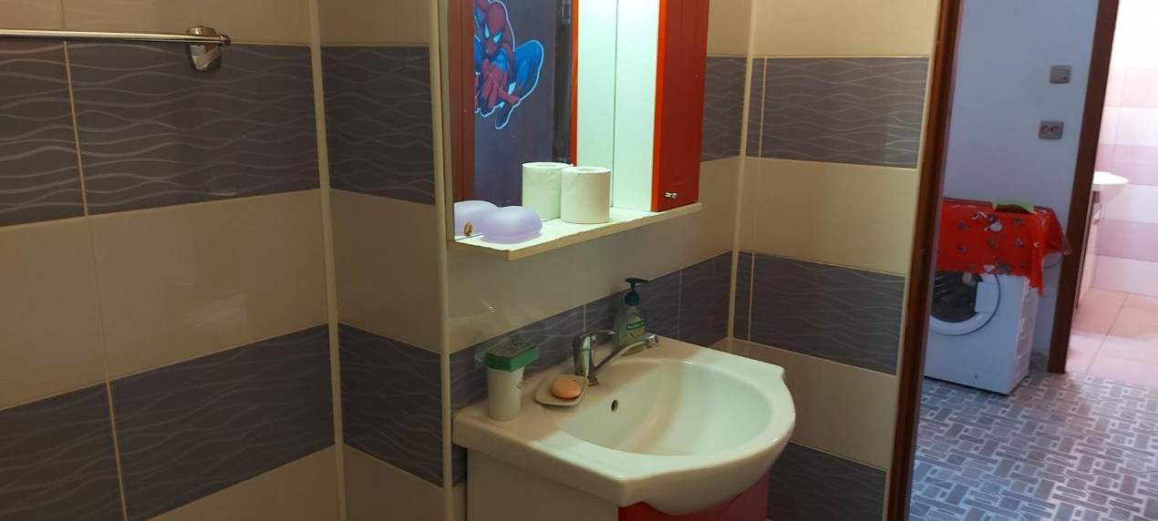 APARTAMENT 3 CAMERE DECOMANDAT | ZONA SALAJ