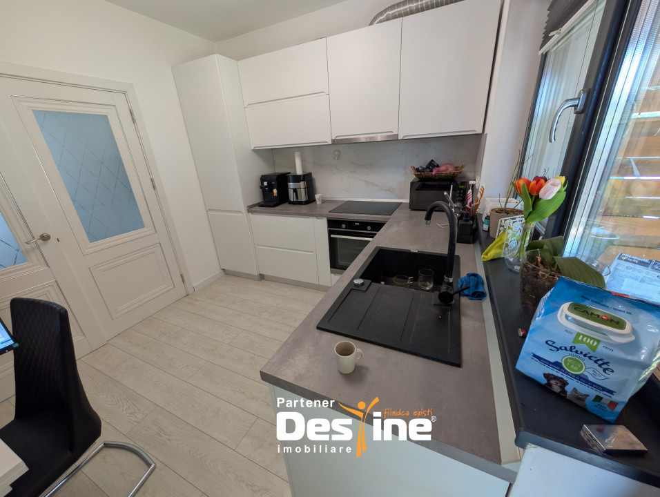 Valea Adancă Triplex 4 camere 143 mp P+1+M mobilata și utilata modern