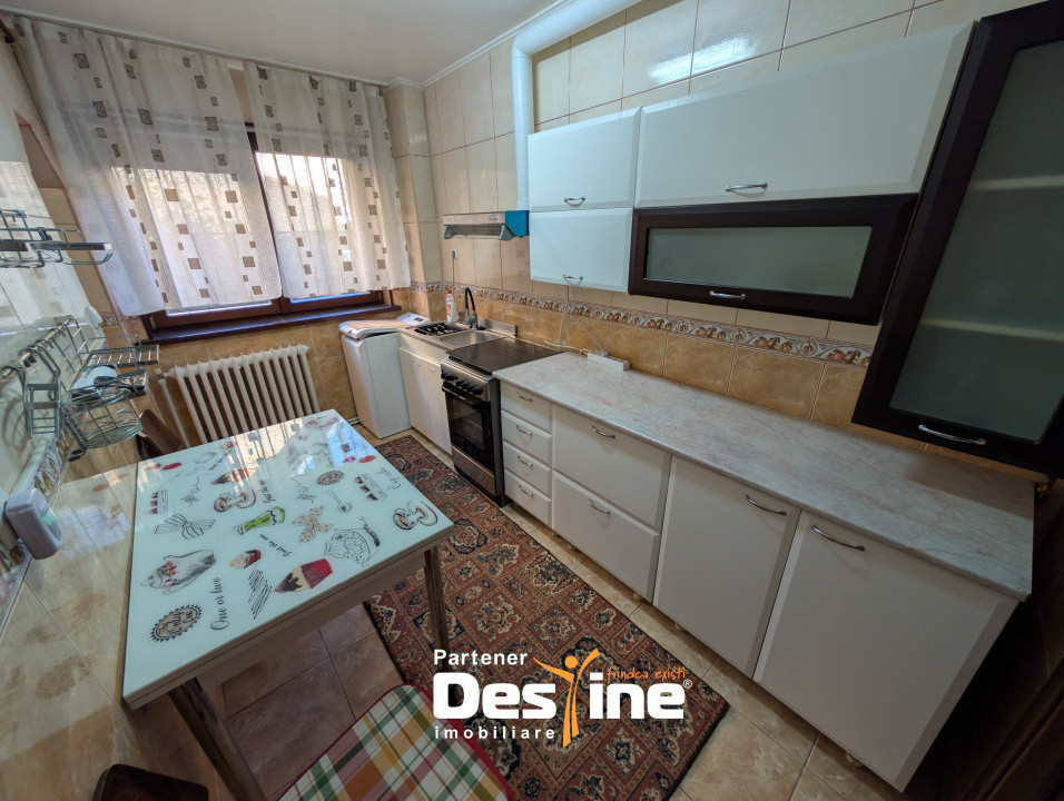 Ocazie Universitate Închiriere apartament 3 camere 74 mp Et 1 mobilat 