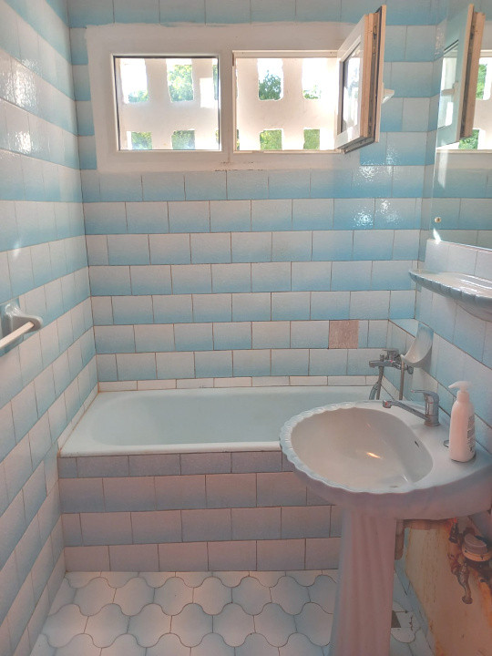 Apartament semidecomandat 3/4