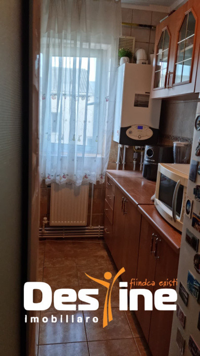 ZIMBRU , Apartament 2 camere, SEMIDECOMANDAT, 42 MP, 76.000 EURO