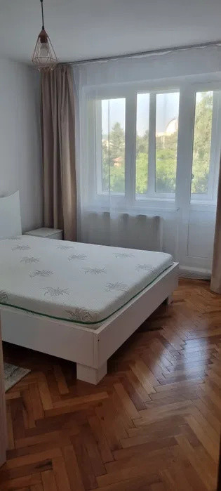 Apartament 2 cam 50 mp, Pet Friendly et 2, Garii