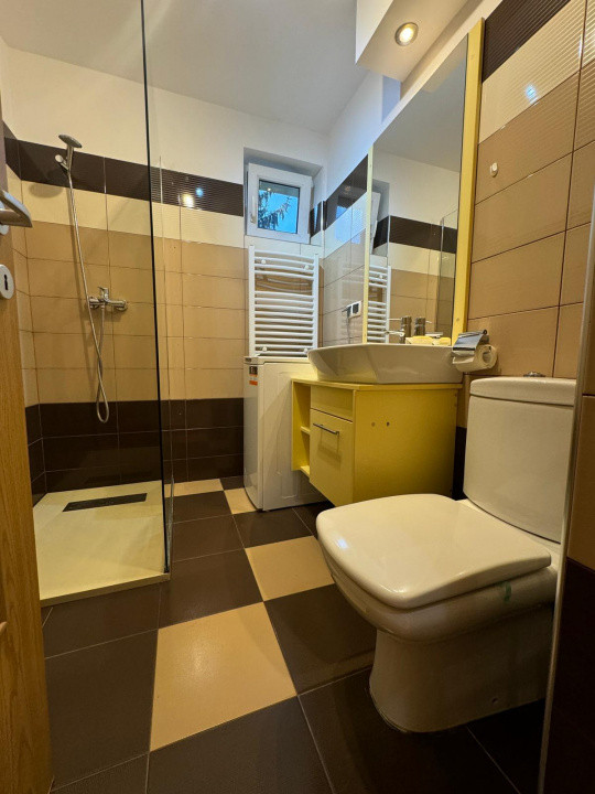 Apartament 2 camere de închiriat – ultracentral, complet echipat | Parcare