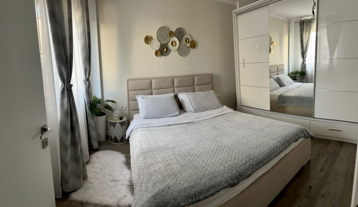 Apartament 3 camere Hanul cu Peste