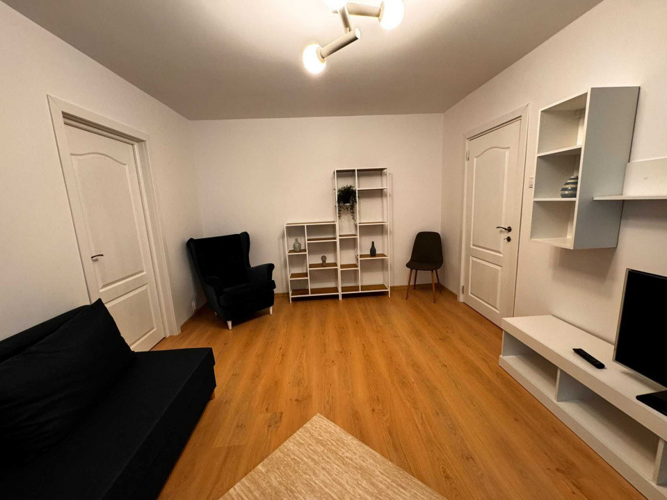 Apartament 2 cam 50 mp , parter, Astra
