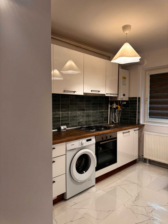 Apartament 2 cam 50 mp , parter, Astra