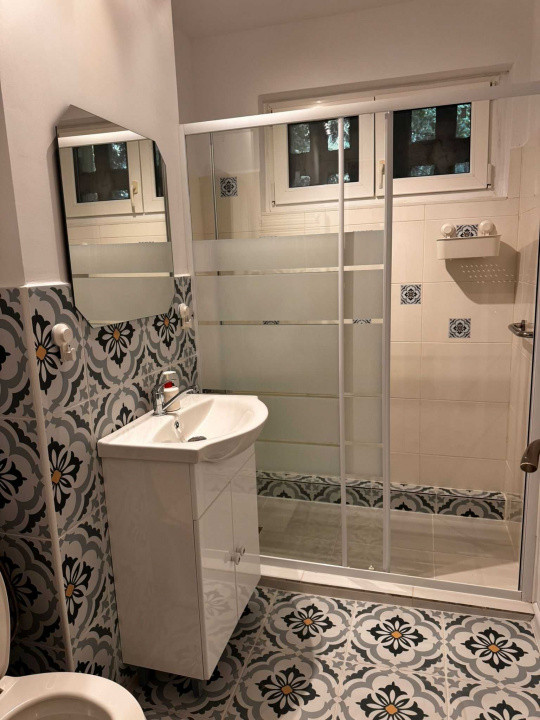 Apartament 2 cam 50 mp , parter, Astra