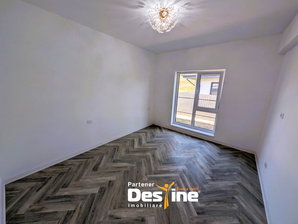Casă individuală 3 camere, terasă, finisaje premium, încălzire pardoseală, 2 băi