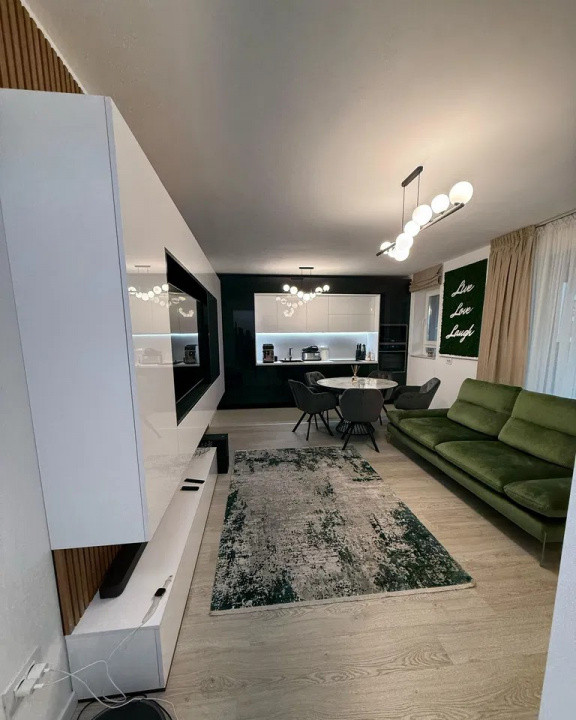 Studio etajul 1 Kasper Coresi, parcare si boxa
