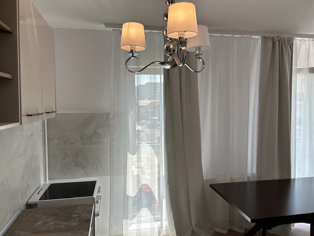 Studio 60 mp, etajul 2 cu parcare si balcon, Tractorul