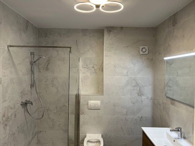 Studio 60 mp, etajul 2 cu parcare si balcon, Tractorul