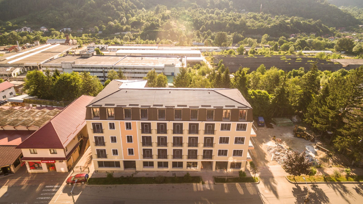 Apartament cu 3 Camere de vanzare in Nehoiu Ultracentral