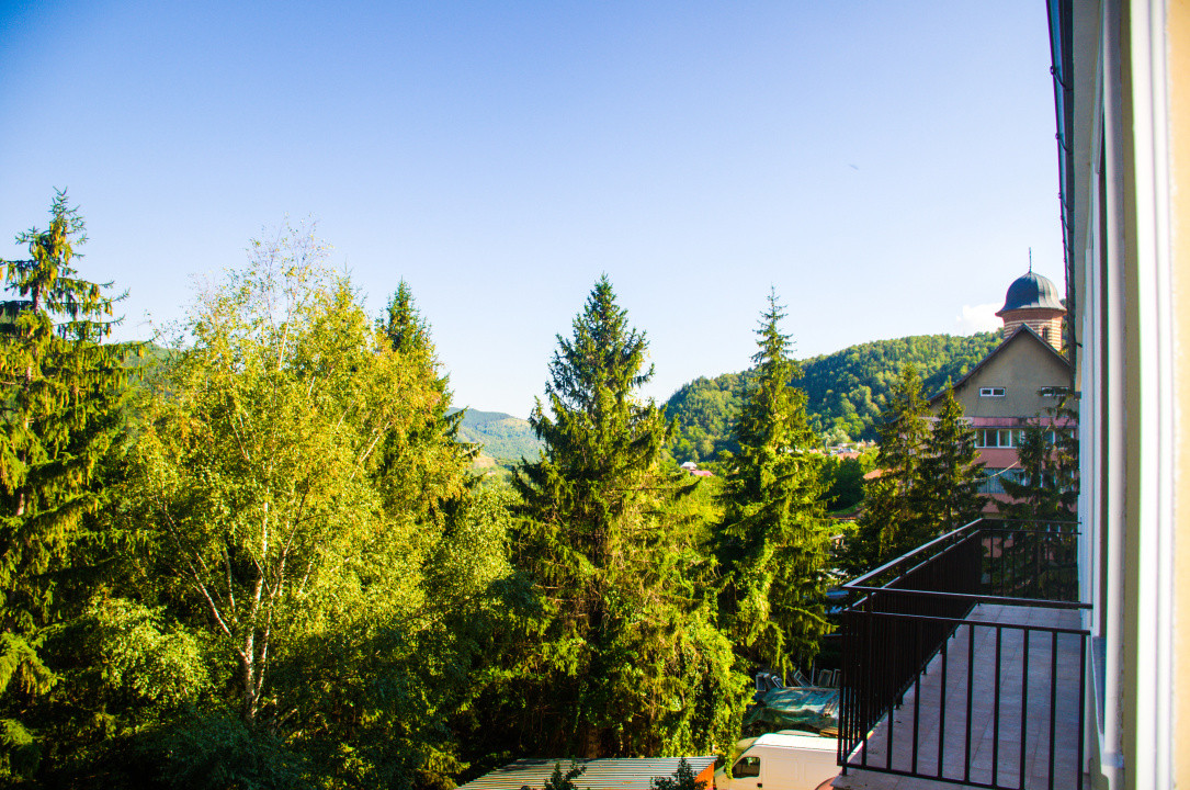 Apartament cu 3 Camere de vanzare in Nehoiu Ultracentral