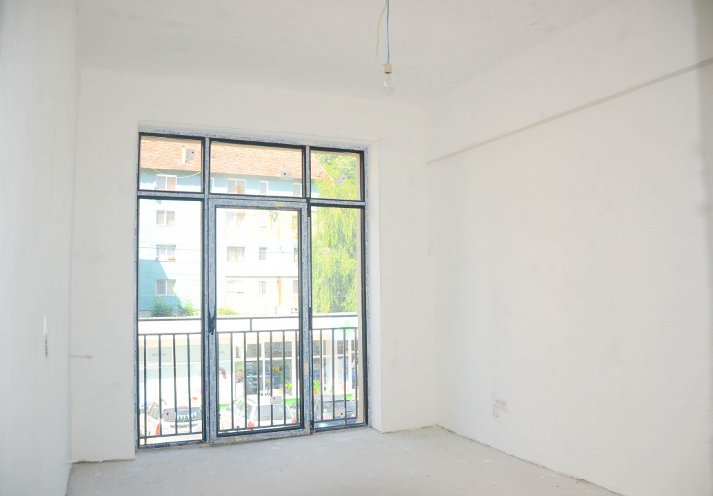Apartament cu 3 Camere de vanzare in Nehoiu Ultracentral
