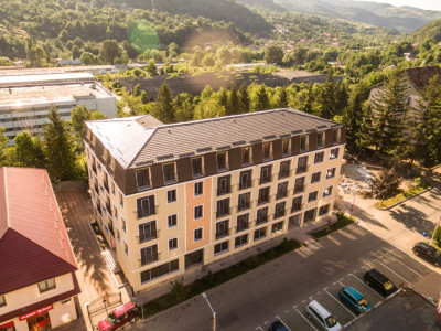 Apartament cu 3 Camere de vanzare in Nehoiu Ultracentral