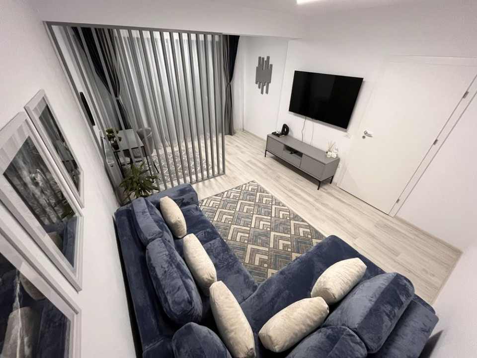 Apartament 2 cam 63 mp decomandat, Coresi