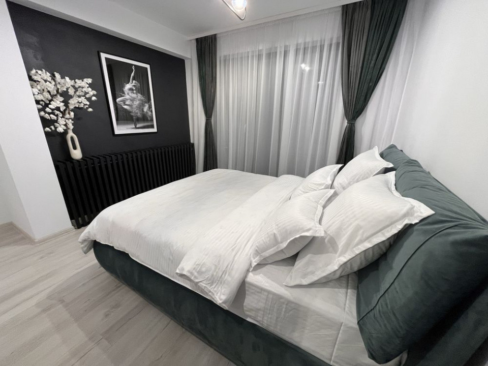 Apartament 2 cam 63 mp decomandat, Coresi