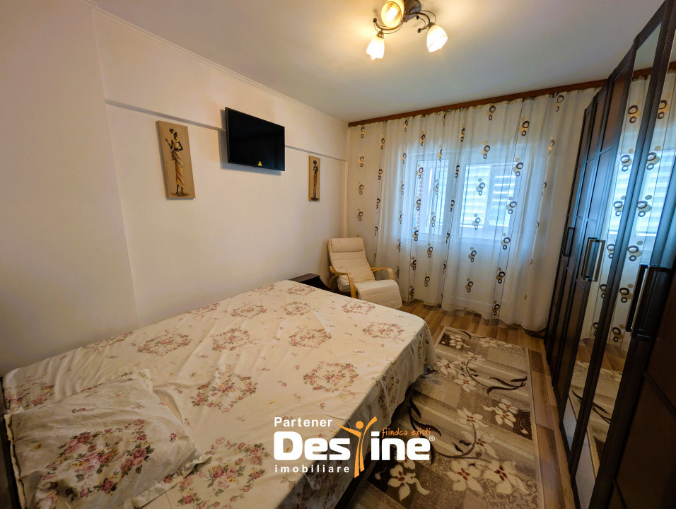 Centru Prima Închiriere - Apartament cu 3 camere Independentei mobilat
