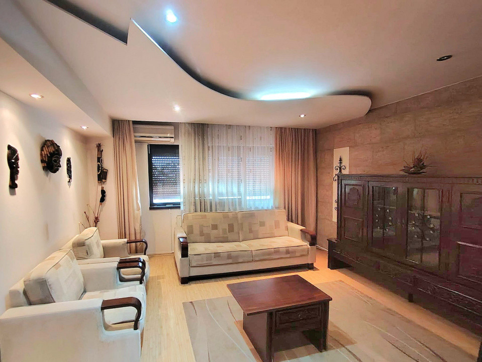 Apartament central etaj 3