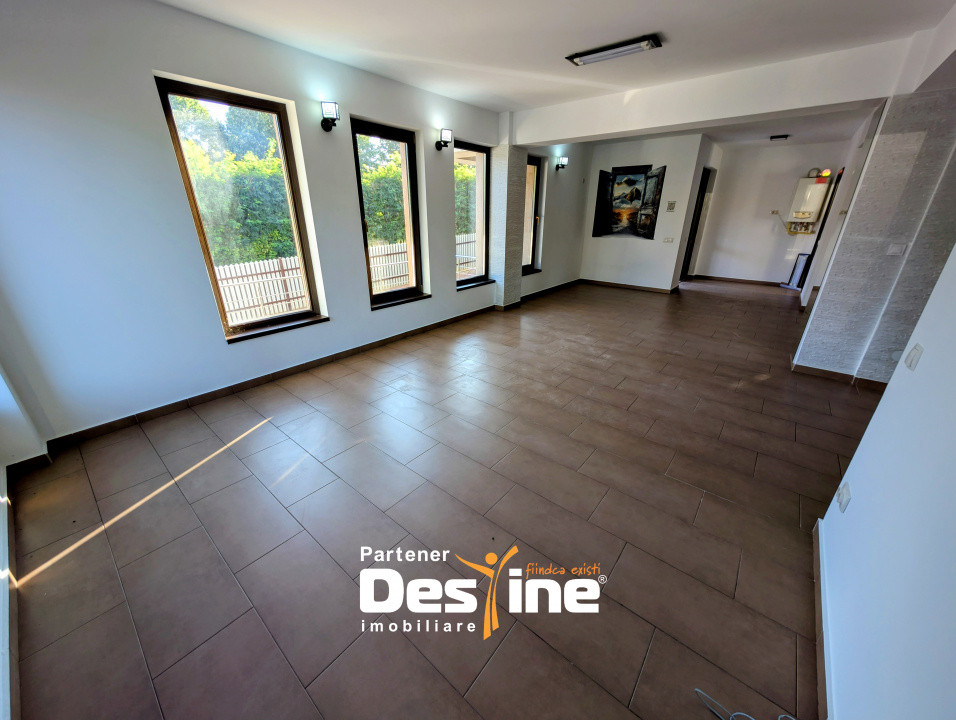 Spațiu comercial / birouri 65 mp, centrală termică, baie proprie, luminos - CUG