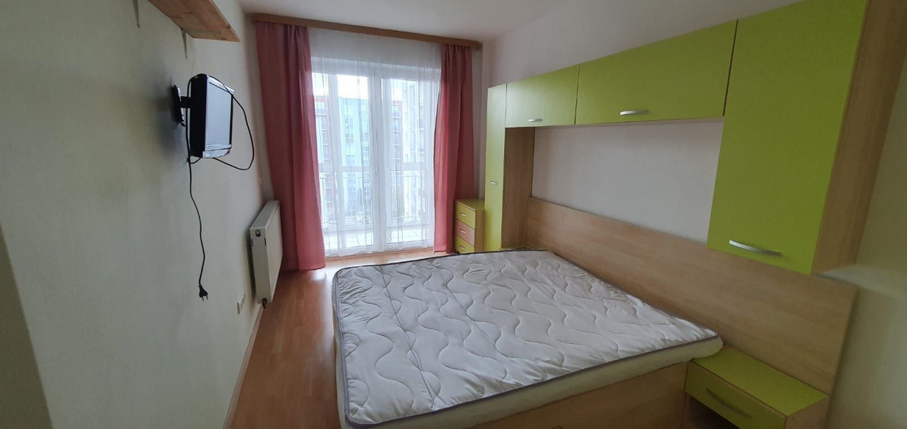 Apartament 2 camere decomandat cu balcon si parcare, Avantgarden 3