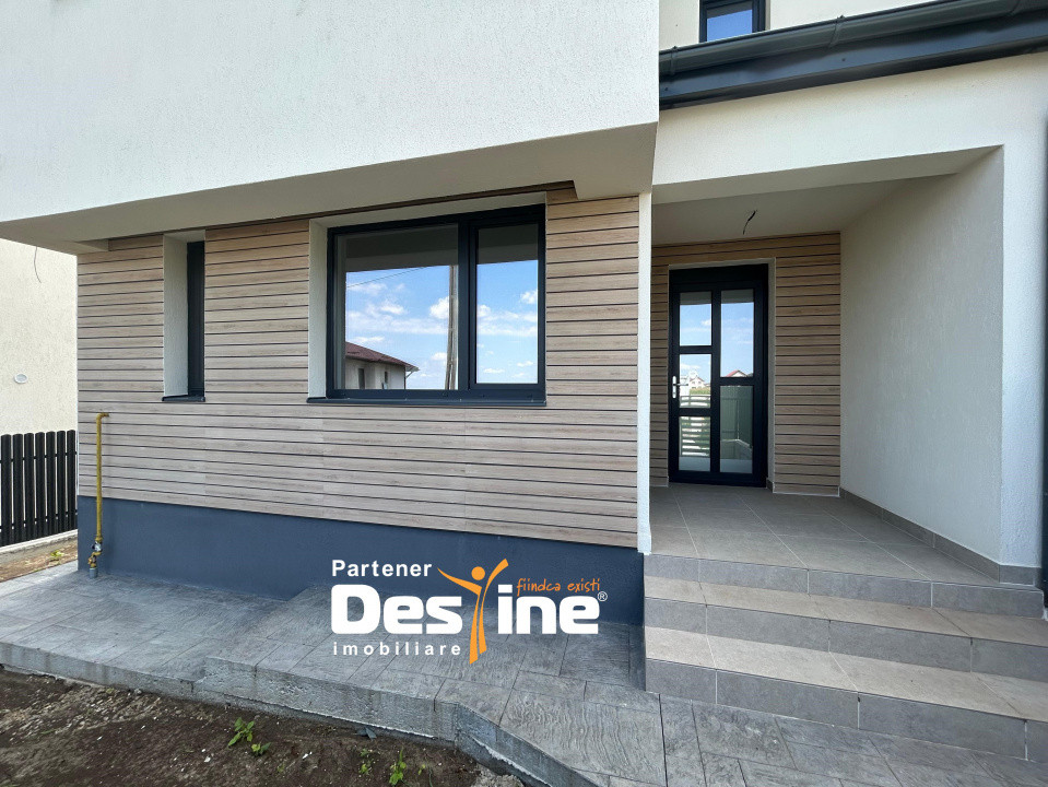 Case duplex 108mp utili-250mp teren Valea Lupului-Rediu