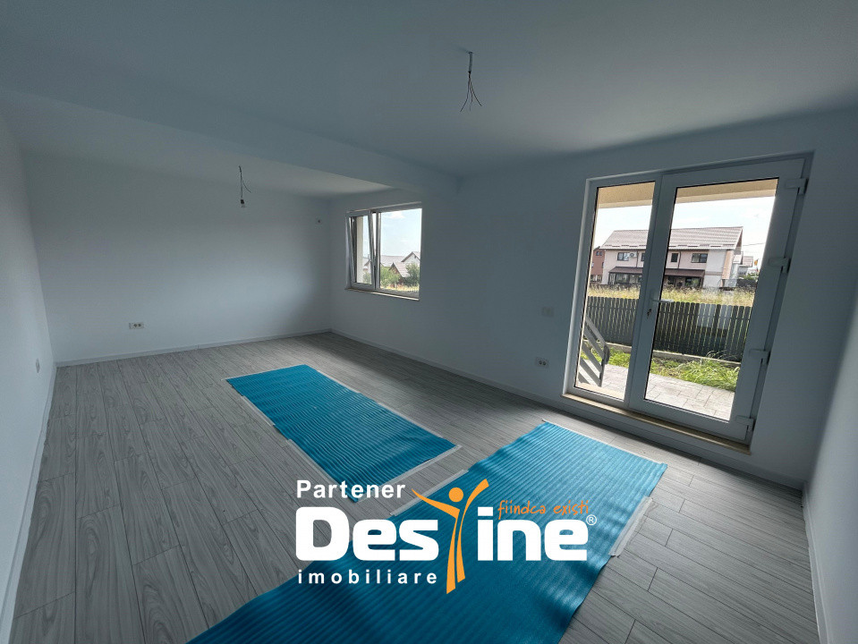 Case duplex 108mp utili-250mp teren Valea Lupului-Rediu
