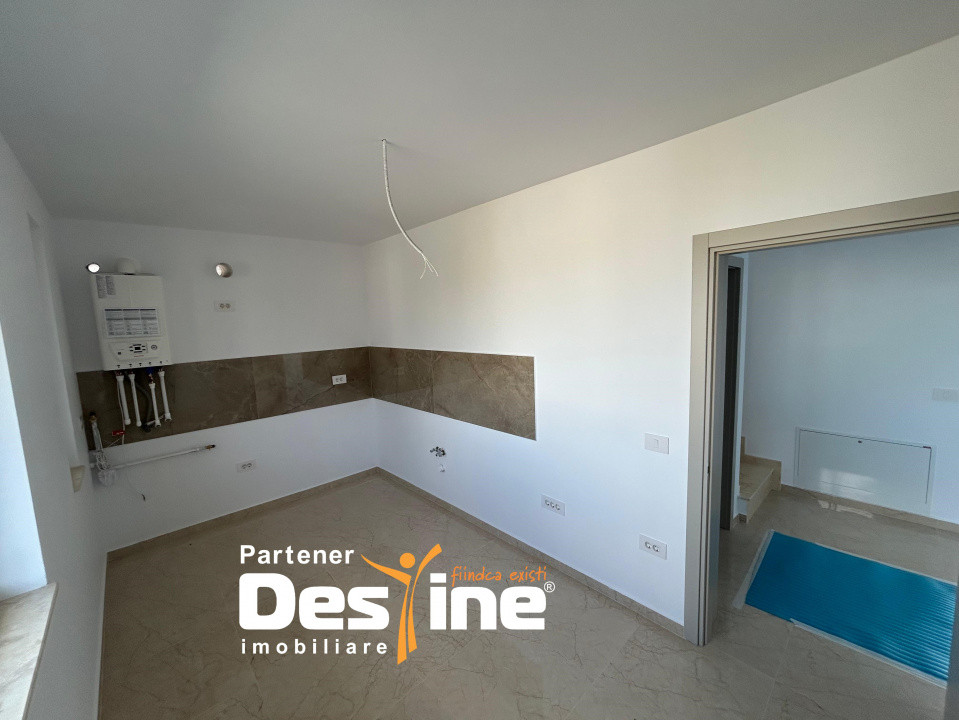 Case duplex 108mp utili-250mp teren Valea Lupului-Rediu