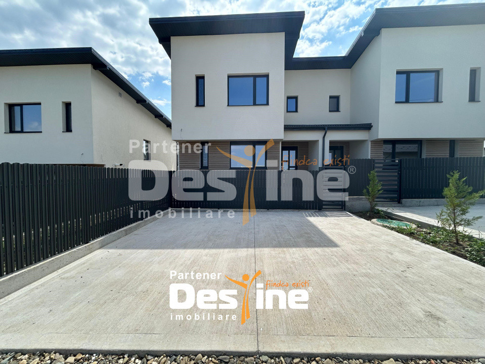 Casă tip duplex 108 mp utili - 250 mp teren Valea Lupului