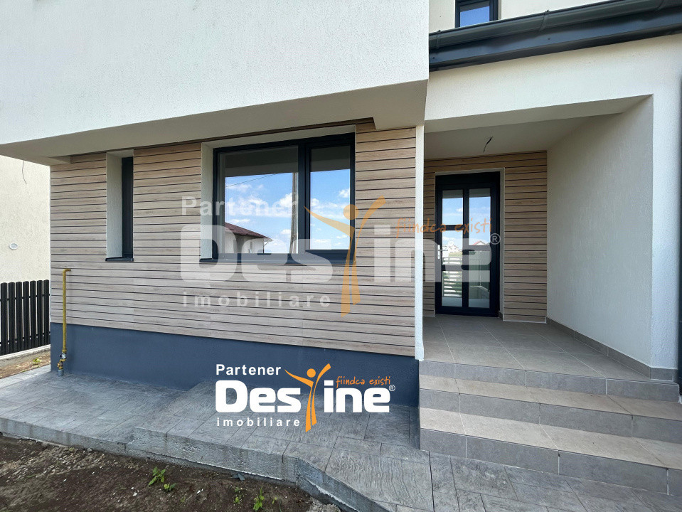 Casă tip duplex 108 mp utili - 250 mp teren Valea Lupului
