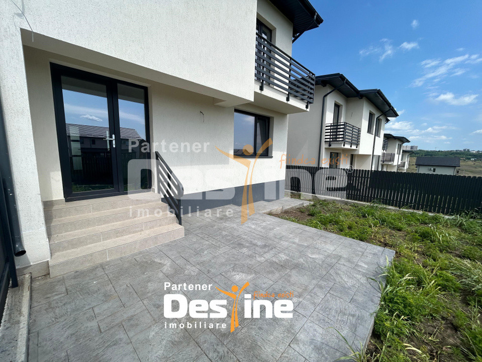 Casă tip duplex 108 mp utili - 250 mp teren Valea Lupului