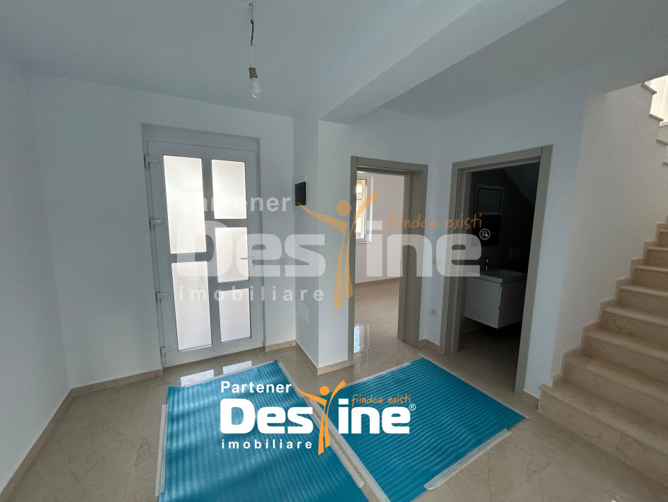 Casă tip duplex 108 mp utili - 250 mp teren Valea Lupului