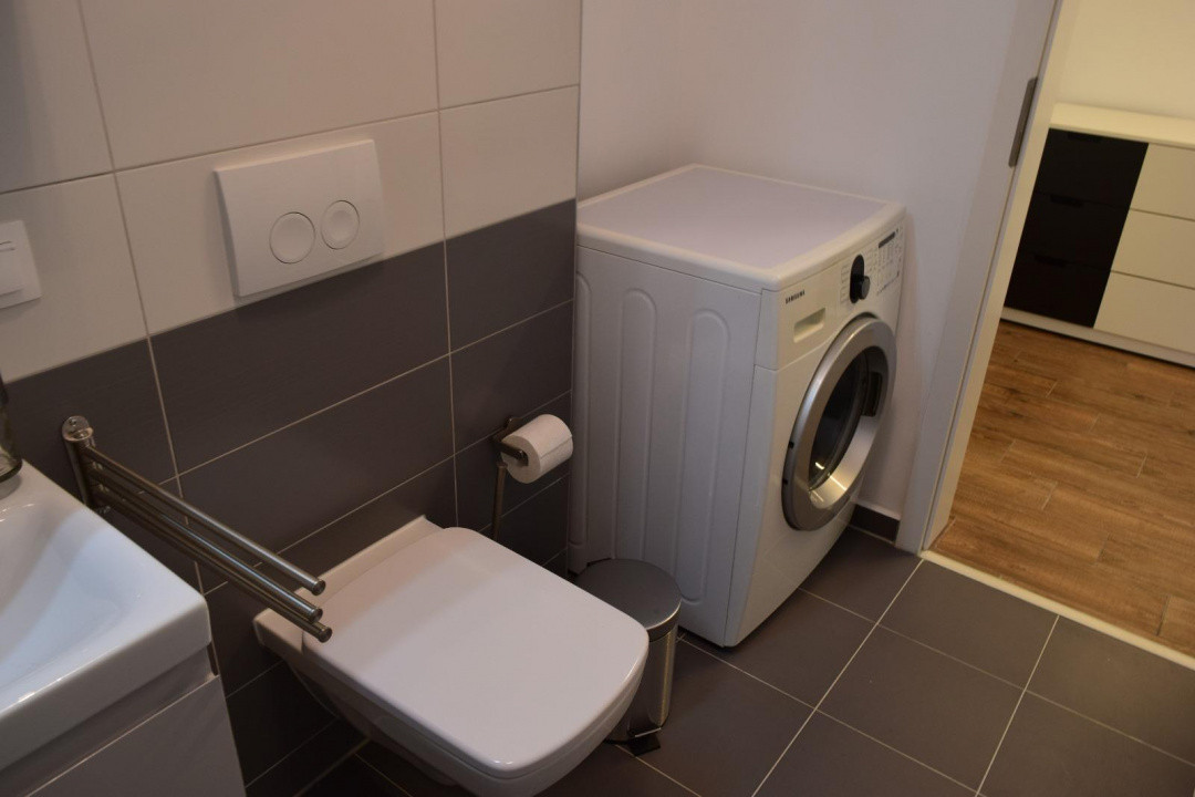 APARTAMENT DE ÎNCHIRIAT| 2 camere, DECOMANDAT - Tractorul 