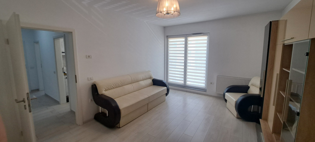 APARTAMENT DE VÂNZARE- 2 camere, DECOMANDAT, etajul 2/8 - TRACTORUL 