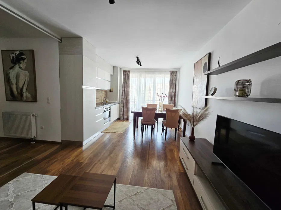 APARTAMENT DE ÎNCHIRIAT- 3 camere | DECOMANDAT | loc de parcare | Tractorul 