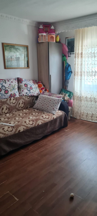 Apartament 2 zona linistita, etaj intermediar