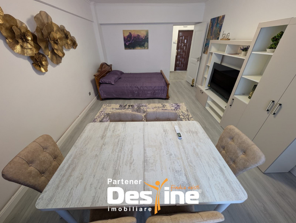 Prima închiriere - Centru, apartament cu 1 camera decomandat mobilat și utilat