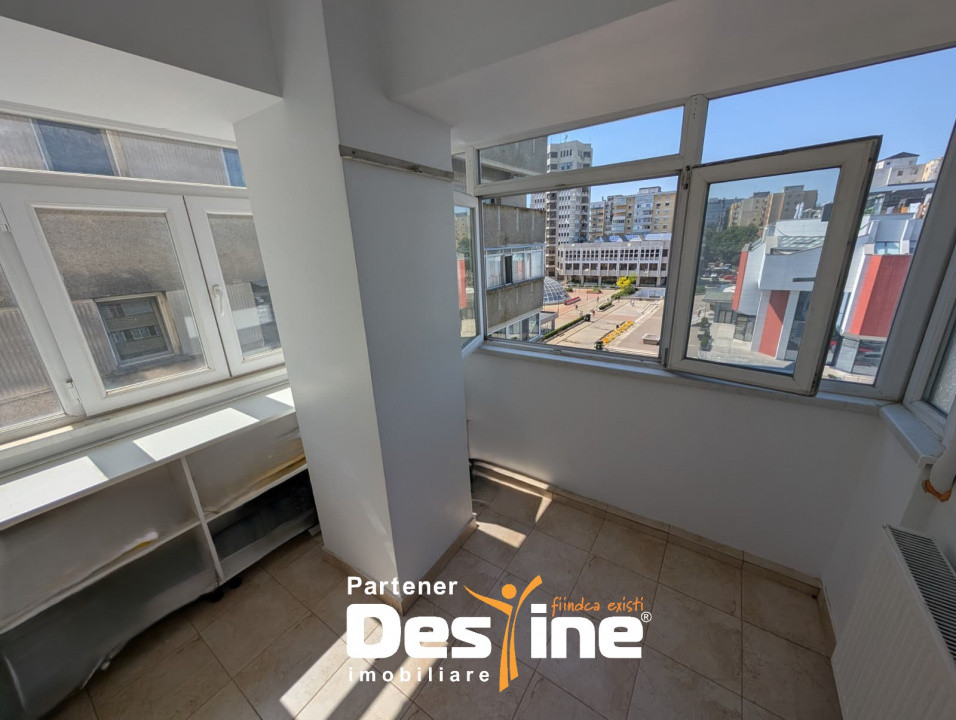 Prima închiriere - Centru, apartament cu 1 camera decomandat mobilat și utilat