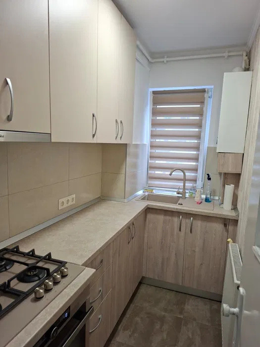 Apartament 2 camere, parter, cartier Florilor
