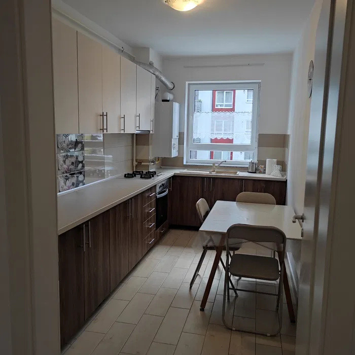 Confort și Eleganță într-un Apartament Luminos 