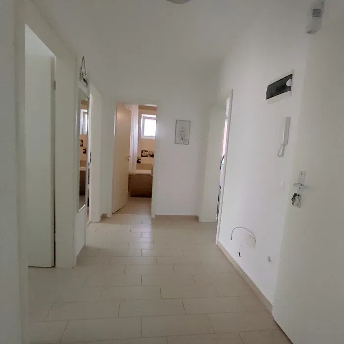 Confort și Eleganță într-un Apartament Luminos 