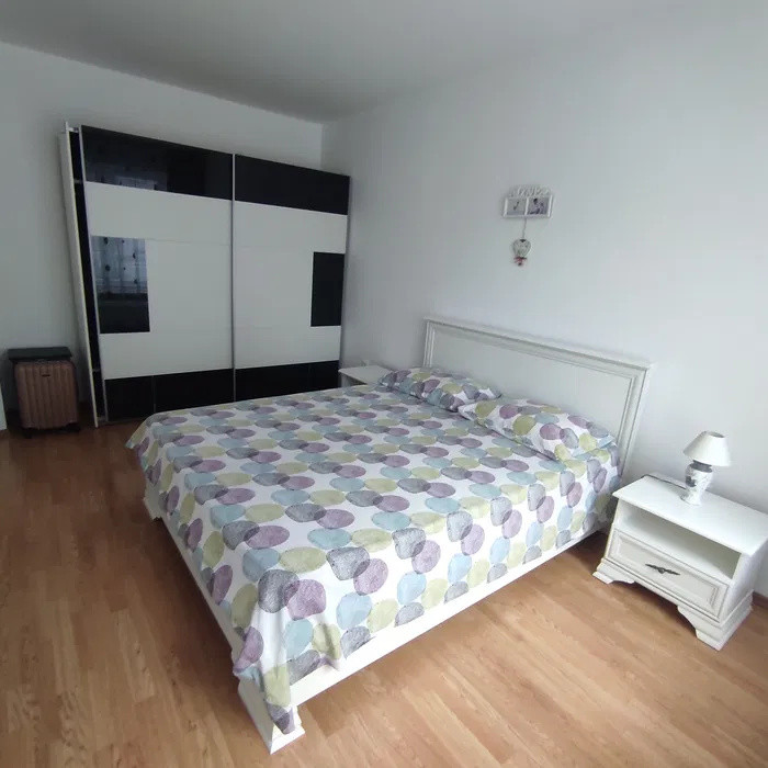 Confort și Eleganță într-un Apartament Luminos 