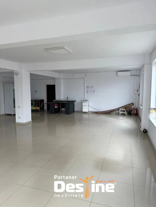 Spațiu comercial de închiriat - Valea Lupului