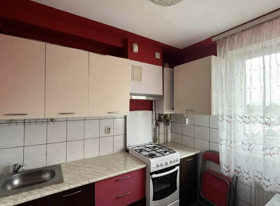 Apartament 2 camere semidecomandat, Bartolomeu