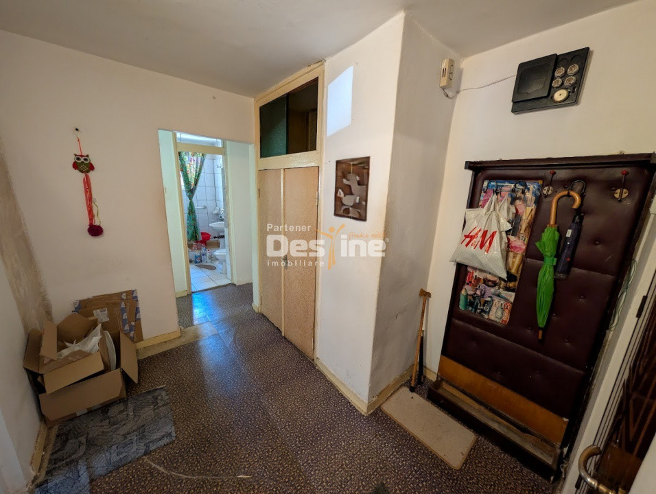 CUG - Apartament 4 camere decomandat 80MP parter - Tudor Neculai